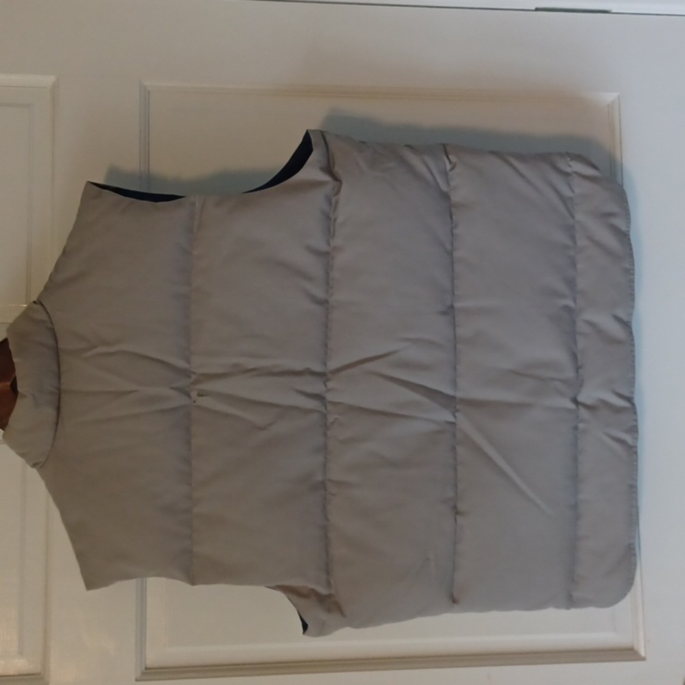 Field And Stream Reversible Down Filled Vest L - image 2